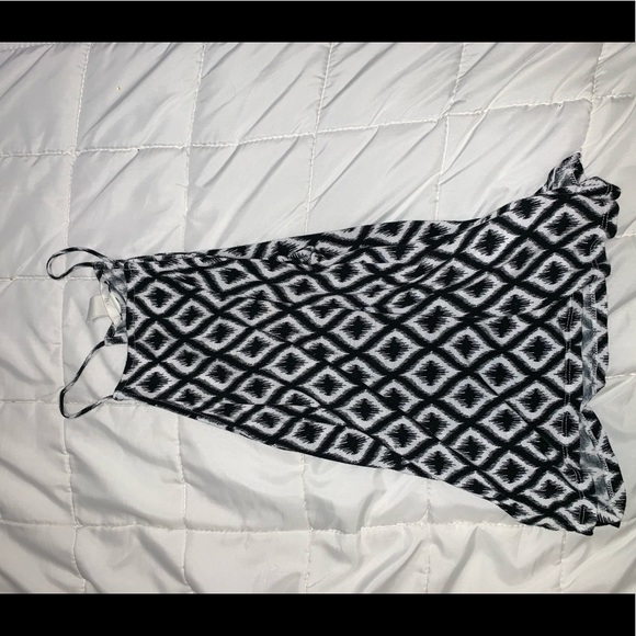 Sweet and cute diamond pattern tank - Picture 1 of 1